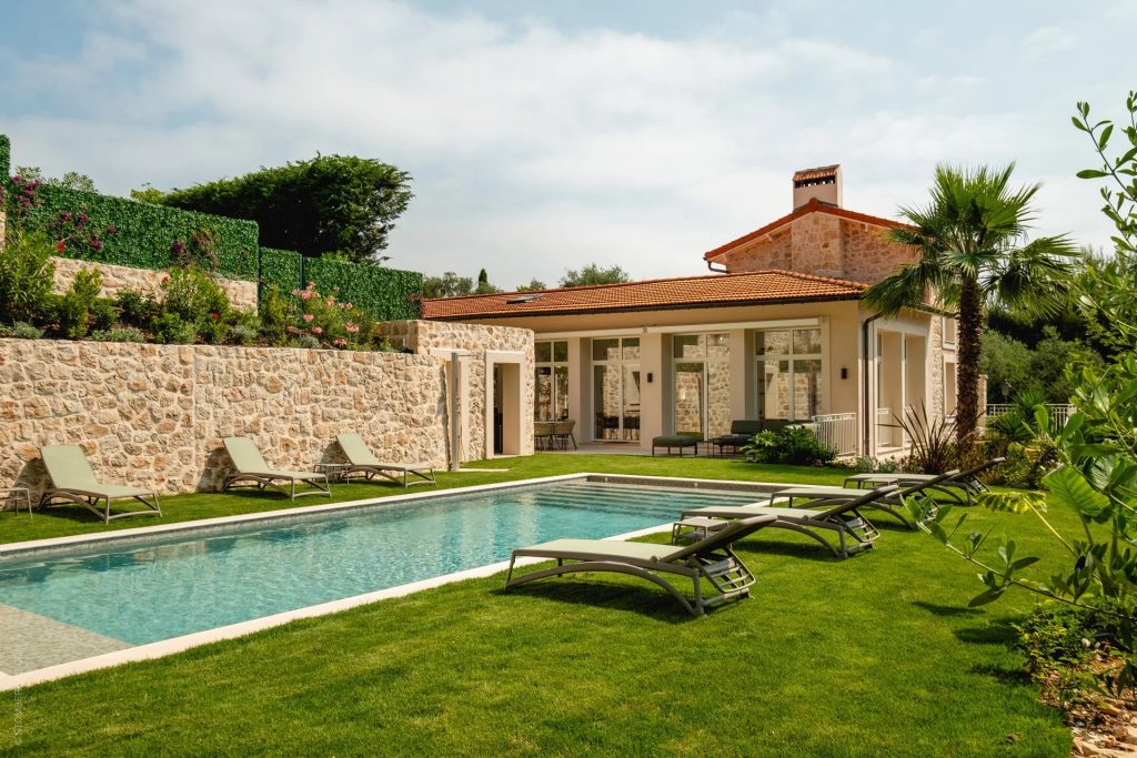 85671642 – Luxury villa with spacious garden and pool near the sea