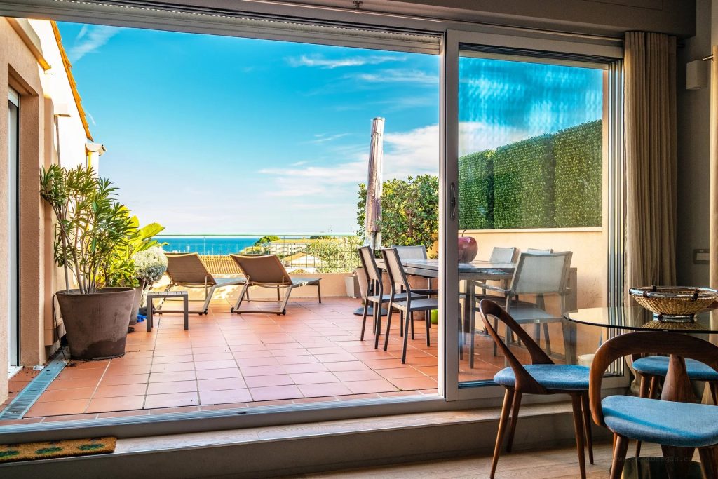 5508001 – Magnificent apartment with panoramic sea view