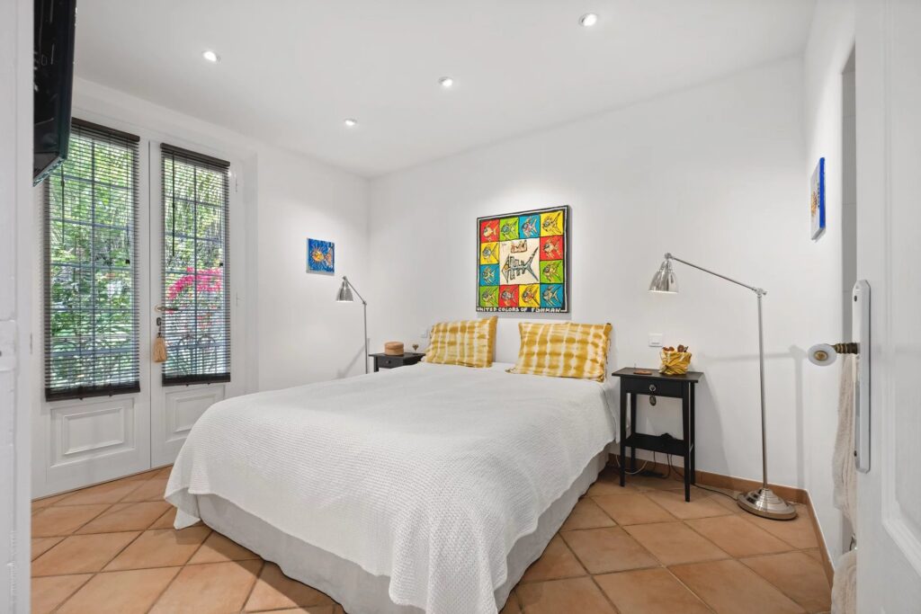 0455067fddac21fe82b6f3754908e237_92cad9d71f_1919-original-1