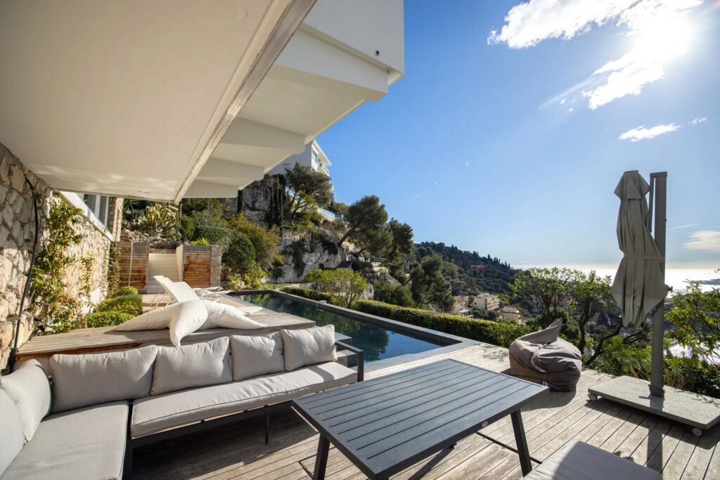 84048483 – Villa contemporaine avec vue panoramique sur la mer à Villefranche-sur-Mer