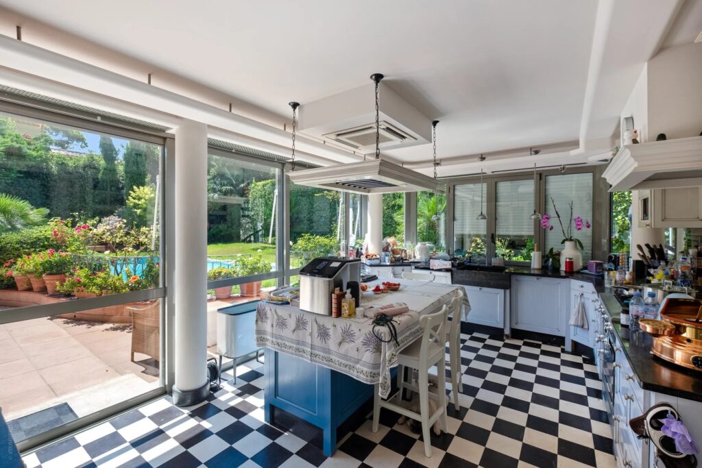 0db56c737f7f35a28749e1d9c0ae4a3c_38086bef20_1920-original