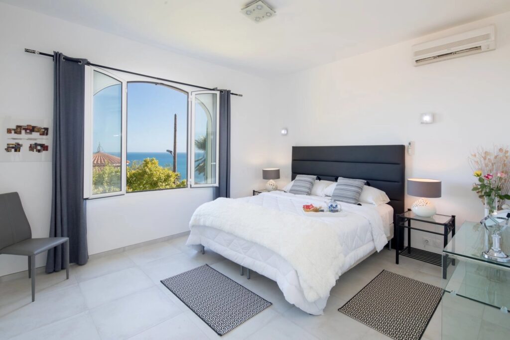 0e2293033f5677b2ca5306396dcdb72b_1a1135584a_1920-original