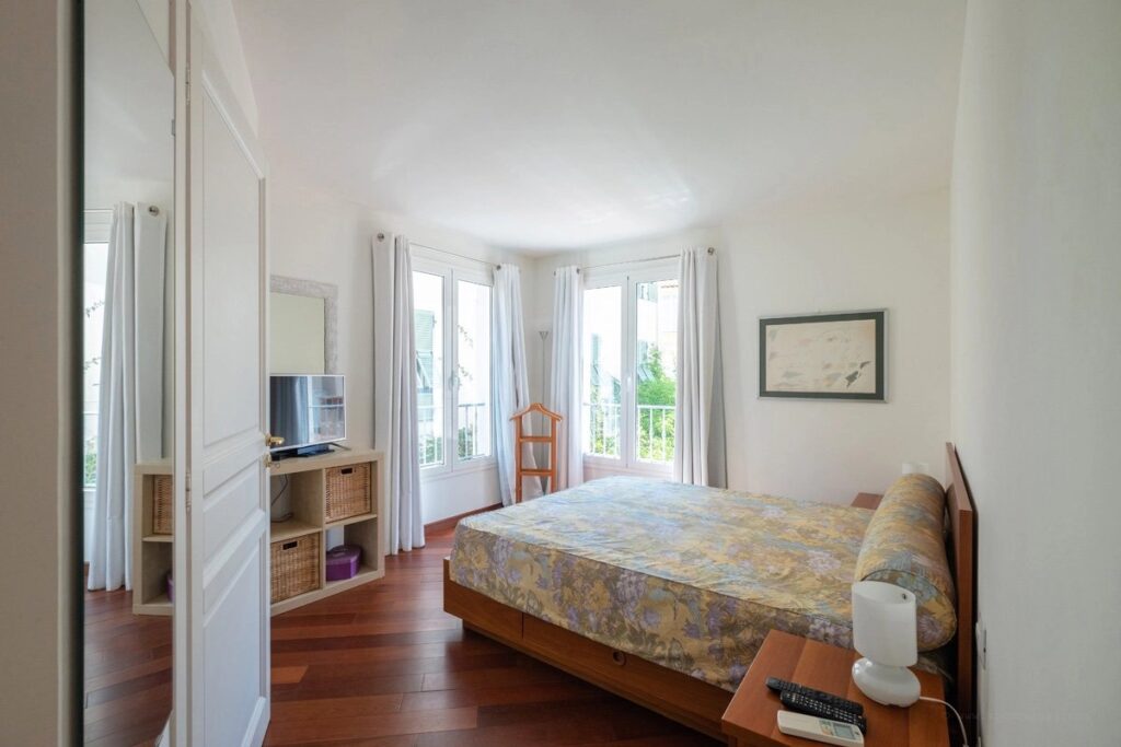 1140f3a1bacb3447dc5011c5bc9293ce_005a9e7d62_1200-original