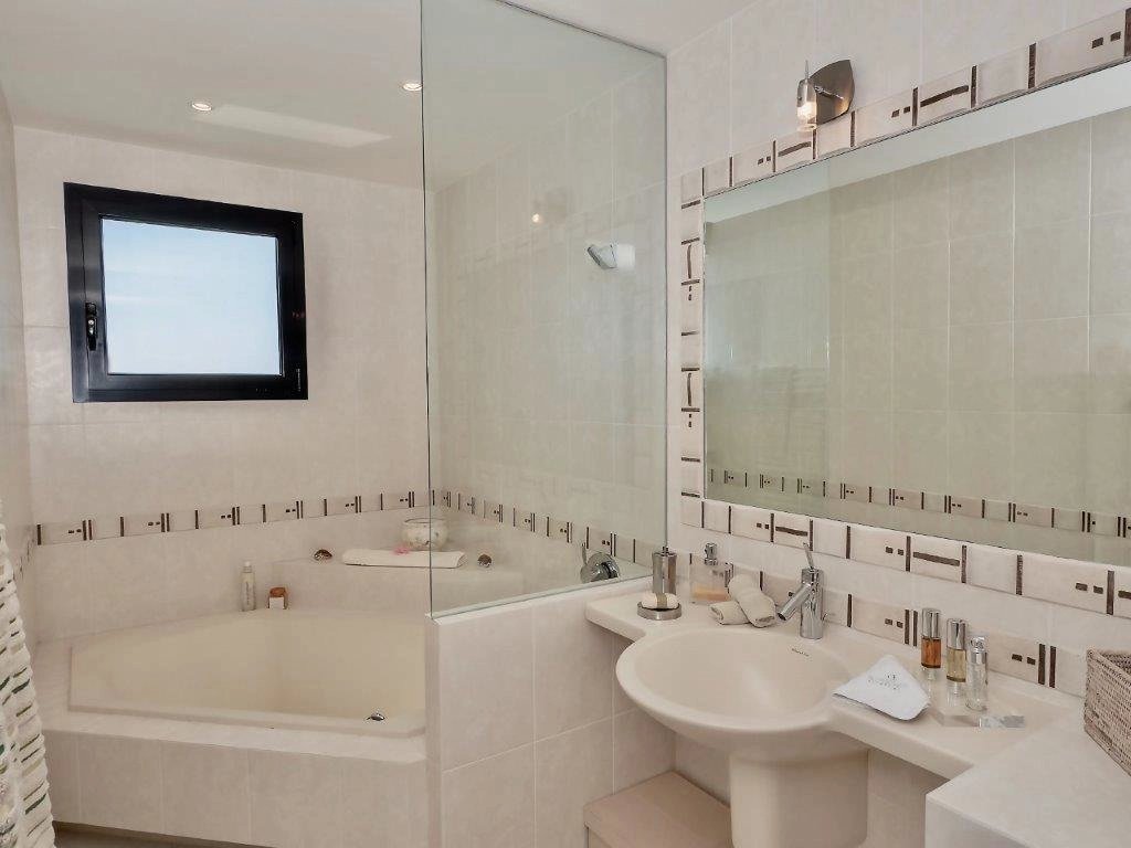 1f00082247d98e49793ef7d41146a177_7ac4822178_1024-original