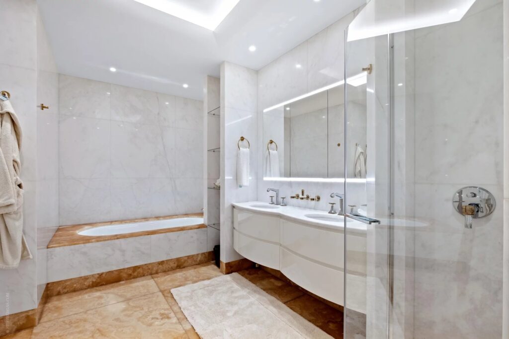 23b4e55a393947b5420876b8436cf8fc_8bd79811df_1920-original