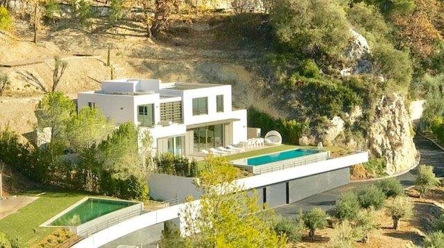 2e344171edd3cd3611891335fdfaeb49_be43d04f93_640-original