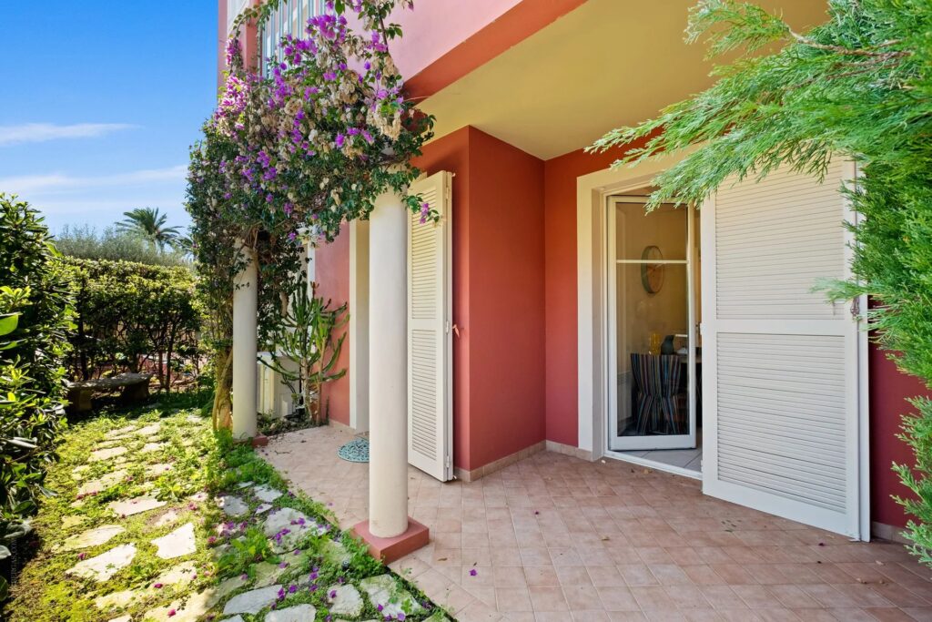 327429444db1477bd8f3b7c434470445_84056900a1_1920-original