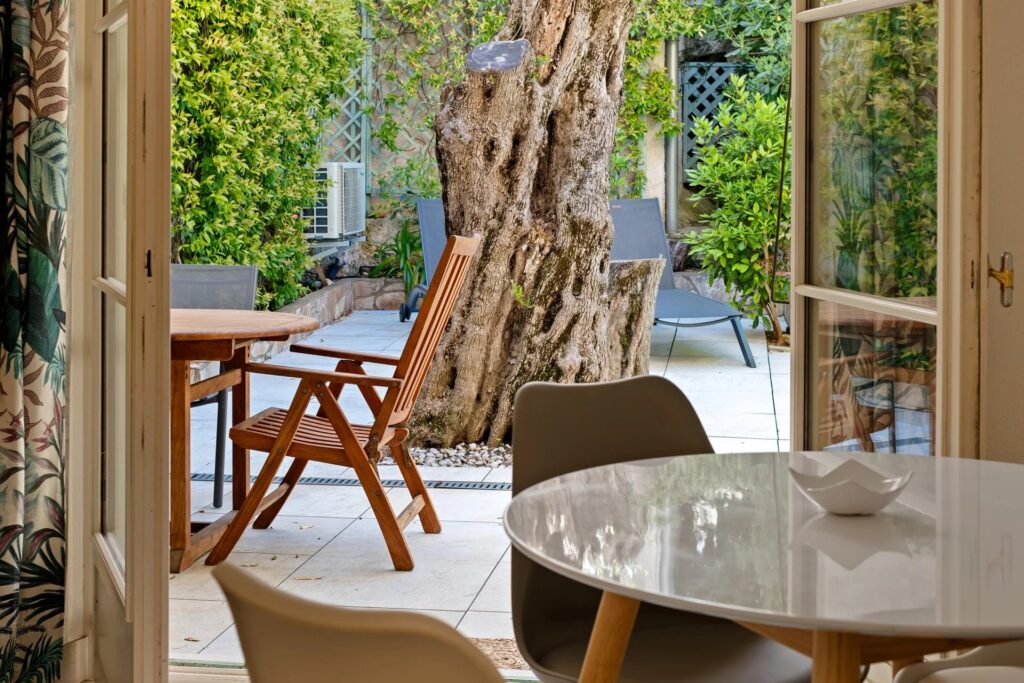 3e258aa9b863b2a6662925104bad0080_c18747406b_1920-original