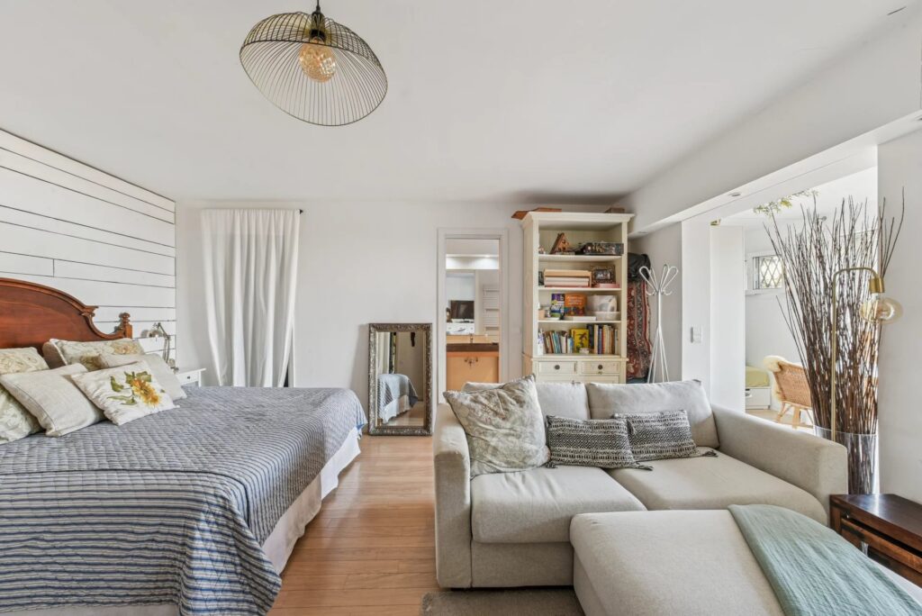 4e5334043083471b96be81e71507edd9_2681cf408b_1920-original-1