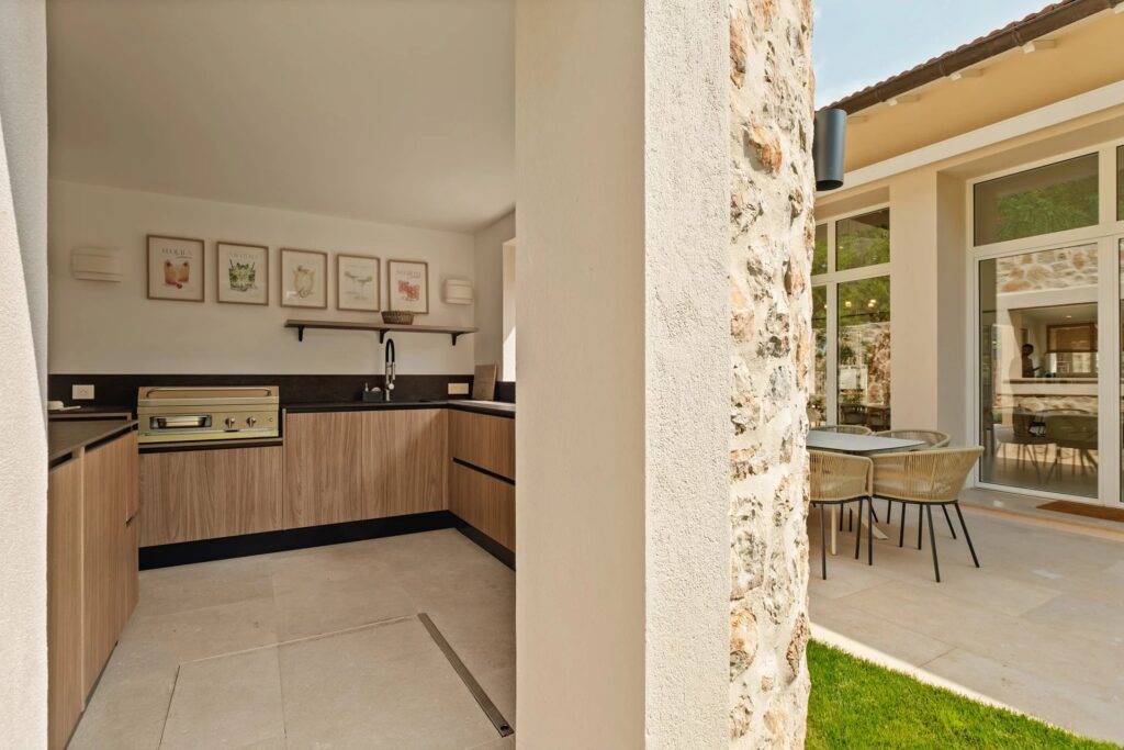 5da095a1dc8eb9b938ff26f41c3043ee_2dcc02bf32_1919-original