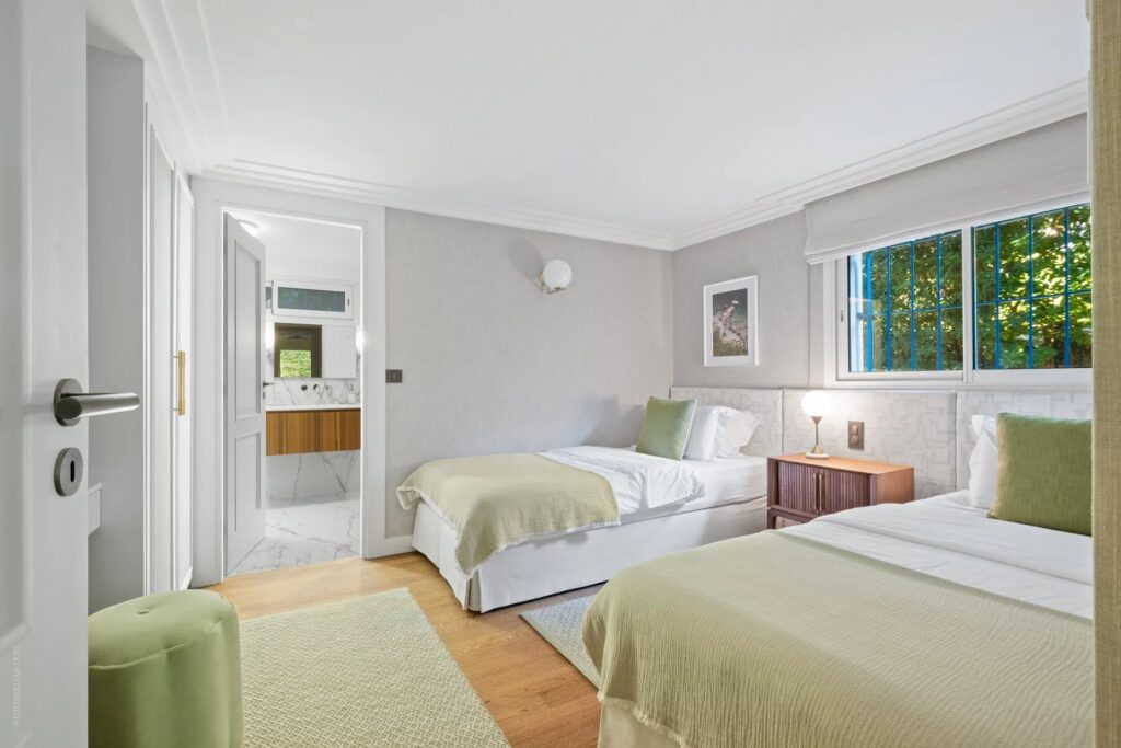 6f3871e4698ce76b7421272a218a27a5_66eb237845_1920-original