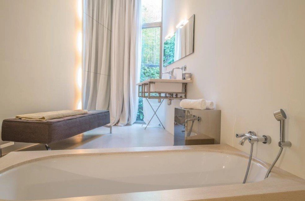 7374cfe849689ad24e40f500ea4362c0_ab132a89cc_984-original