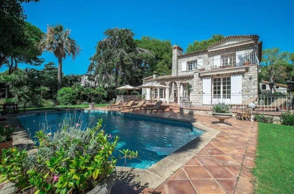 7dc6d30a0c371d288d4f44297c304d8a_fa5a9d3453_984-original