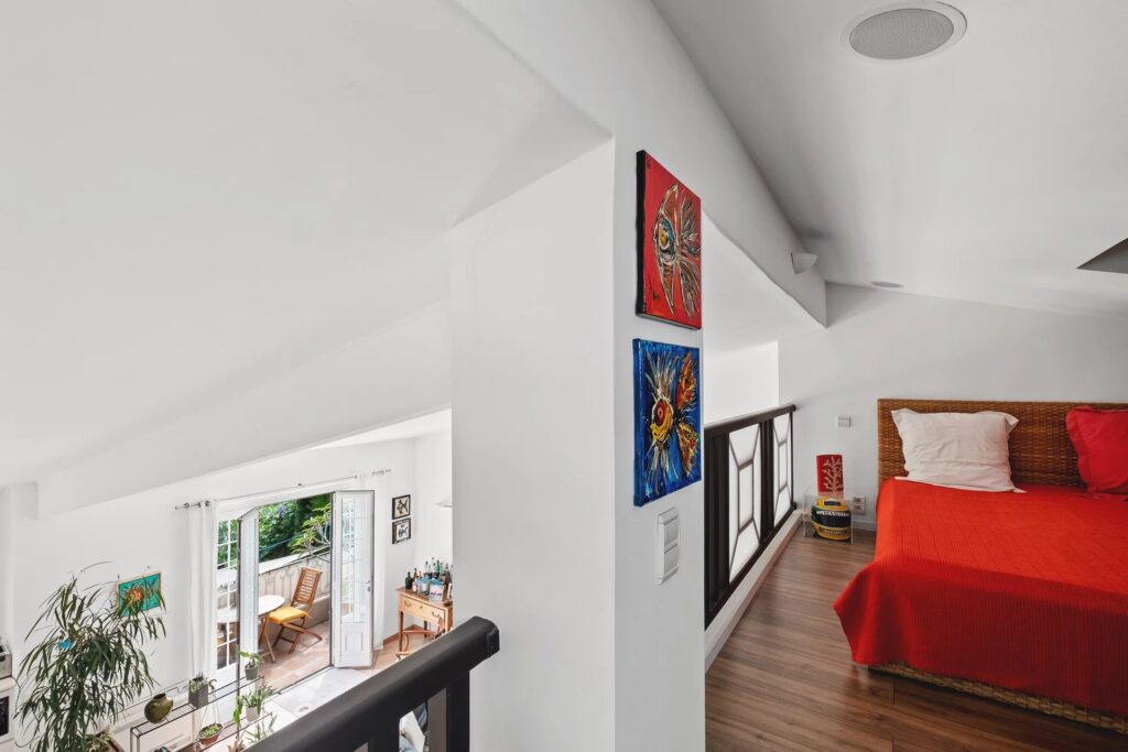 81c1c7e48a2bda5ab87c1282b5088a8c_1635a88455_1920-original