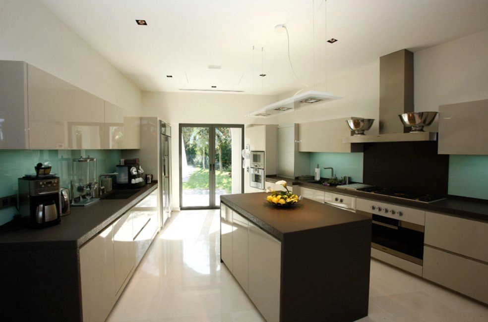 892c28b3c0dfb55952603fce38a1530d_153fee4996_984-original