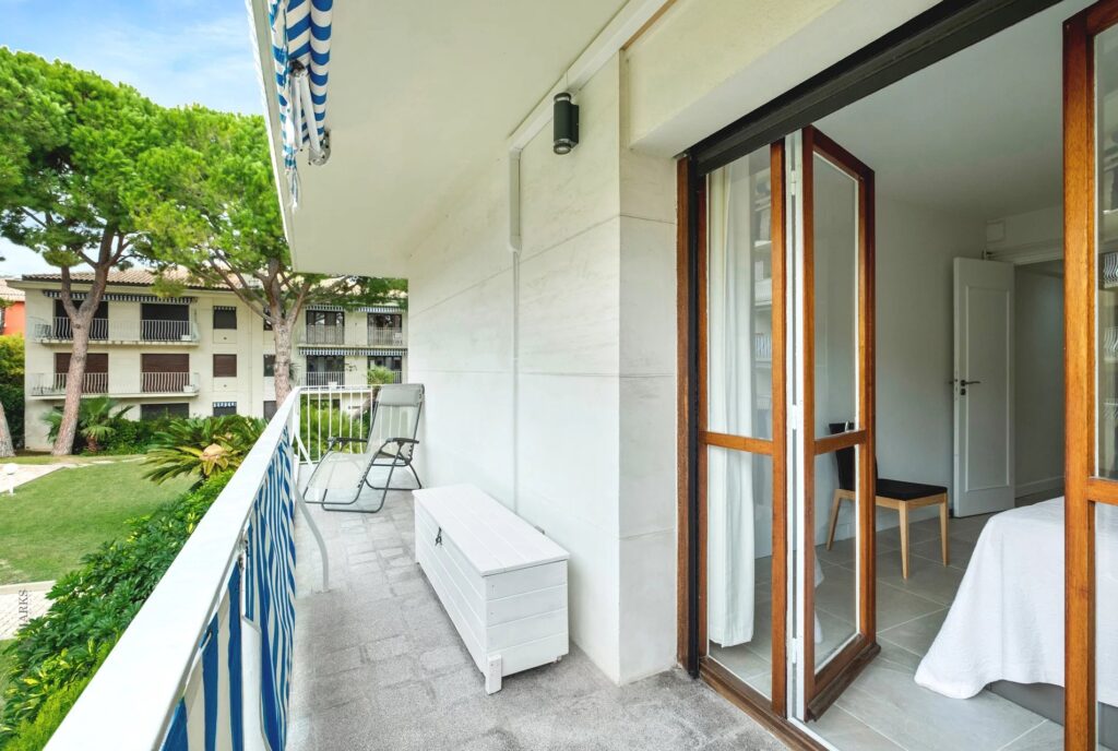 8ba62860839861458de1fb5db25b0eec_fc8e46c93e_1905-original