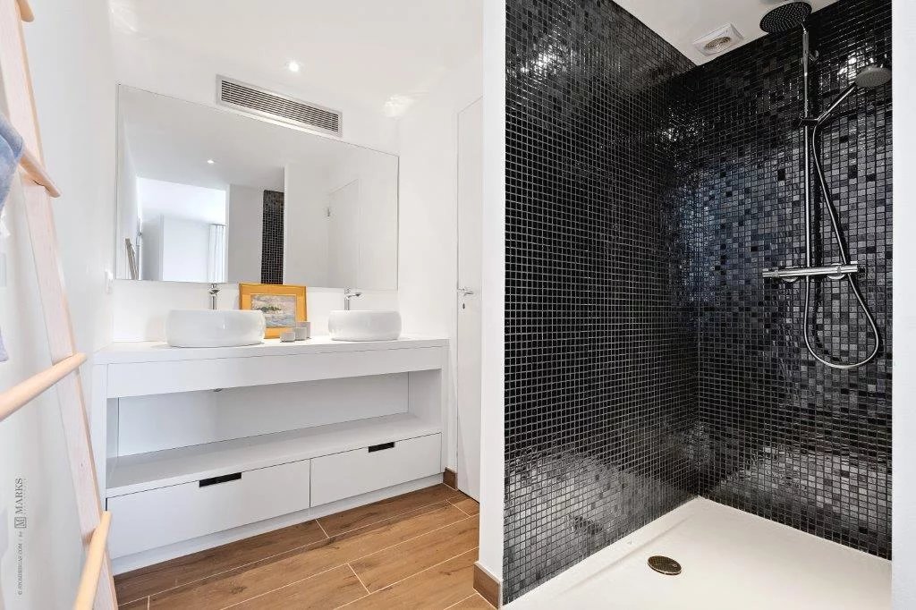 981d8c809444c43faa0c946f35b08bc5_f505f176ac_1024-original