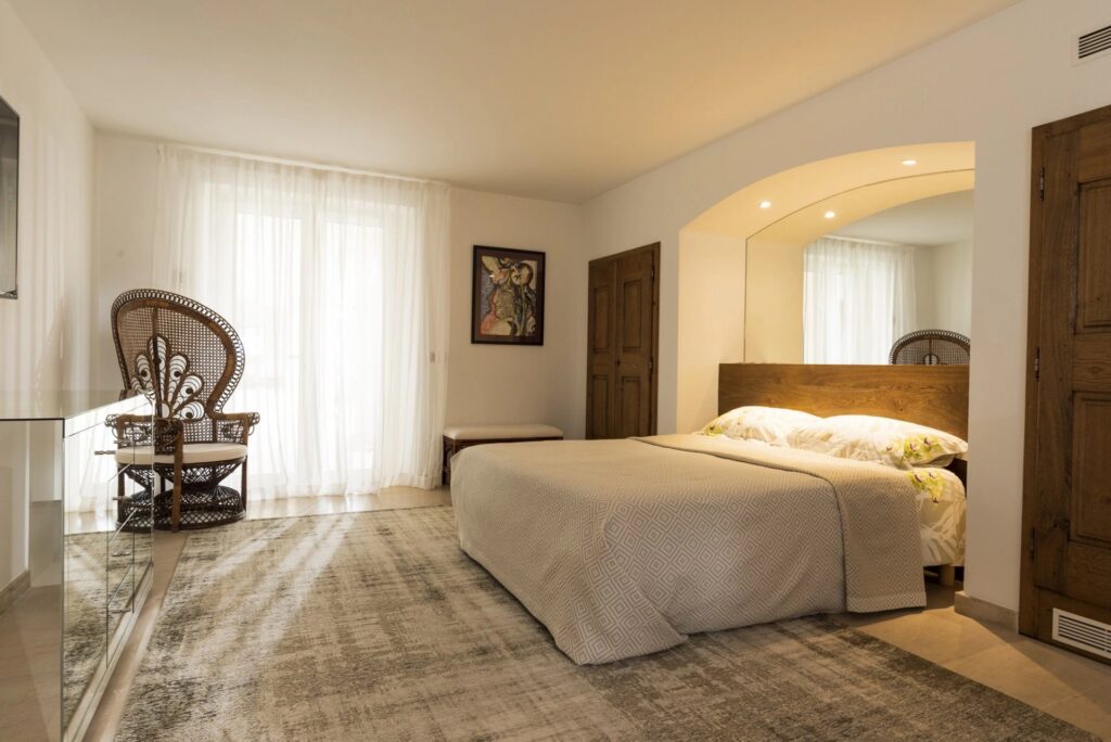 9c68aa3b7934585f61ada8d7a4e644dd_607e534c91_1920-original