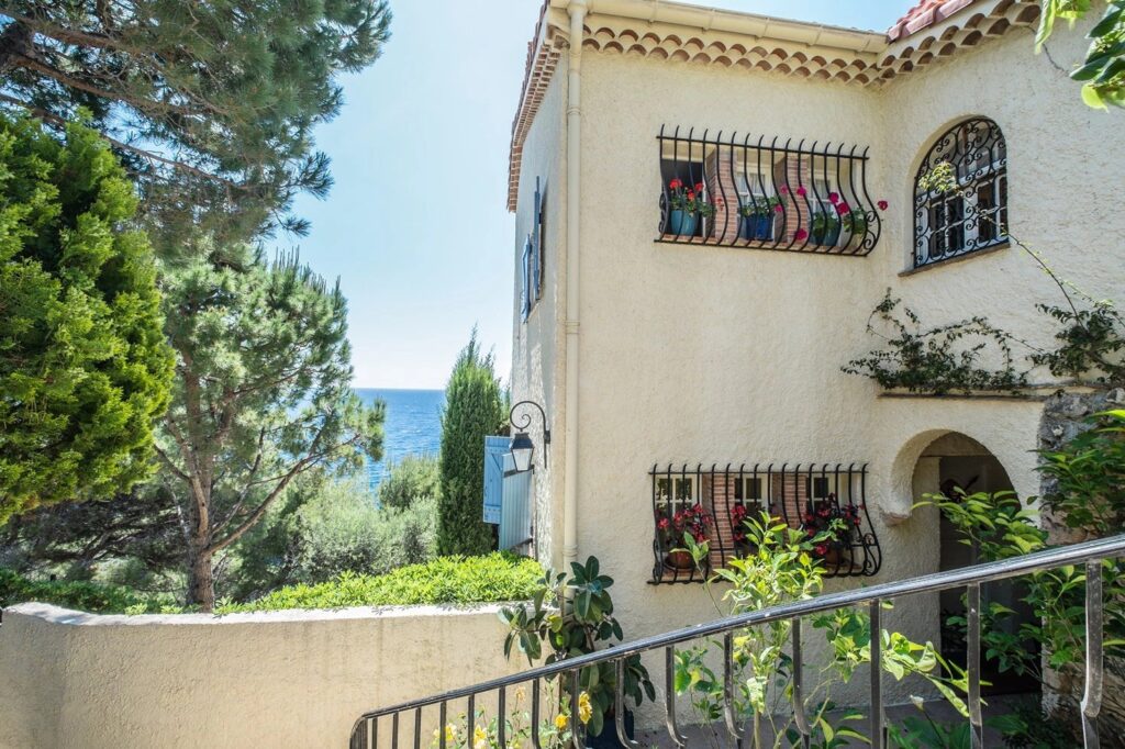 a6449bac579b60403a6bc36712b17a72_711d8861ae_1469-original