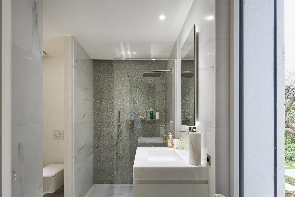 ae9898c288260c84b3cd589a84042229_77d2a76d63_1024-original