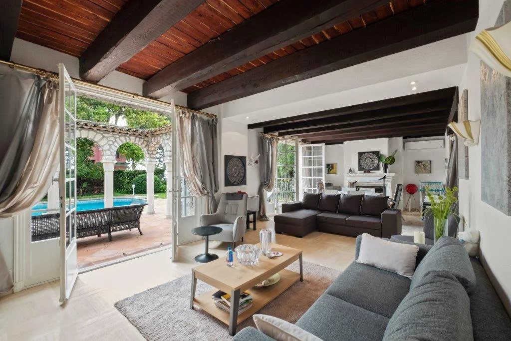 aec2fd37f6e8ea98569e9e861949a720_591ee81b24_1024-original