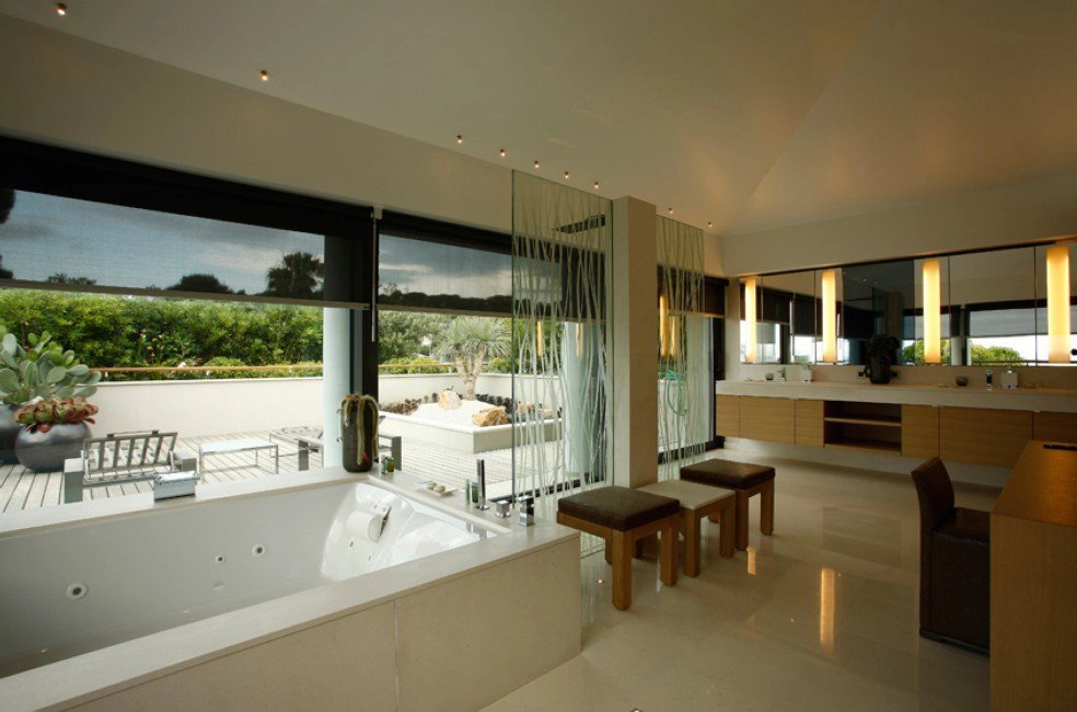 b0f84b3c7d48984601cca6bdfddaec65_38ce881158_984-original