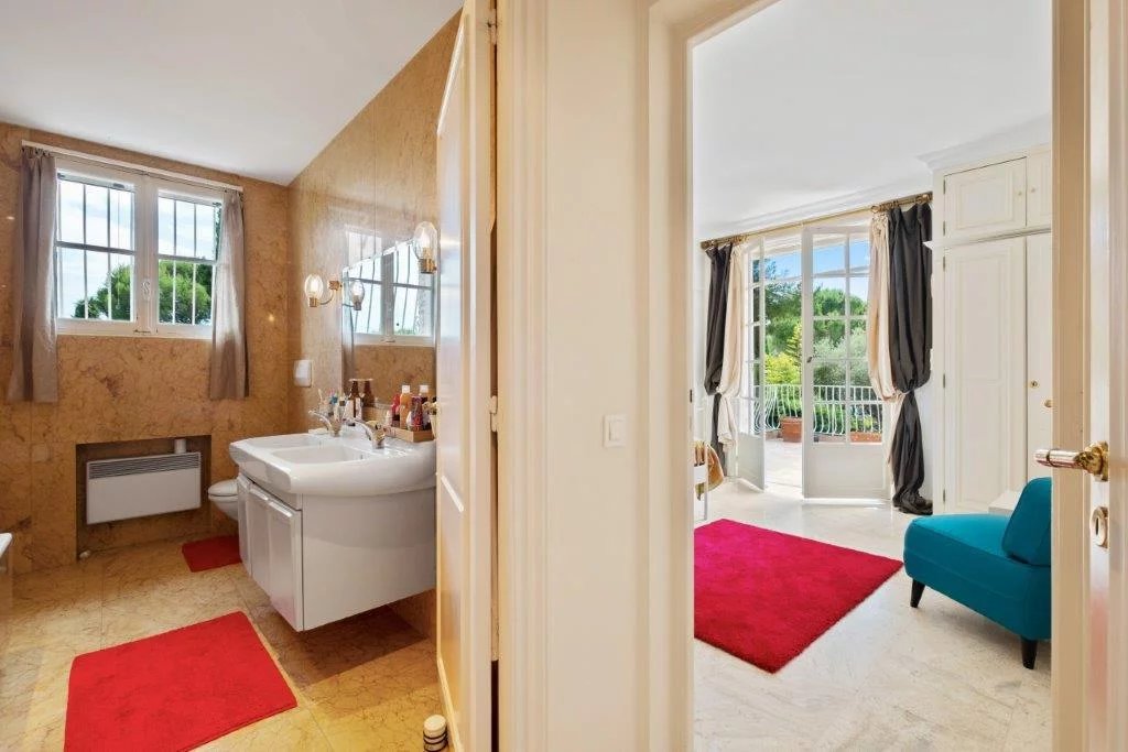 b224b06efb942612e0b393c5667062e1_bbefbf1965_1024-original