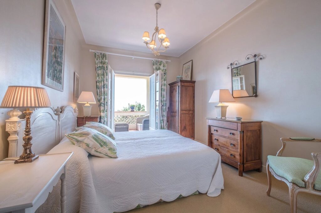 b4847842731abbad1d5e3b93ee652a0f_6882d5e10f_1469-original