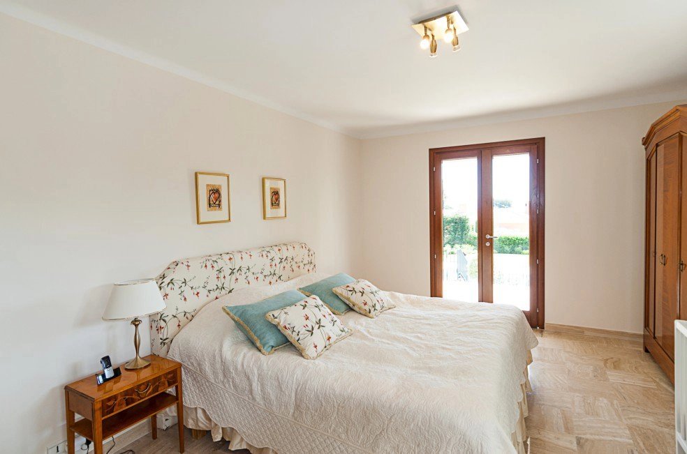 be6fb863b75a4d035705e23faf75baf7_6d8a62790f_984-original