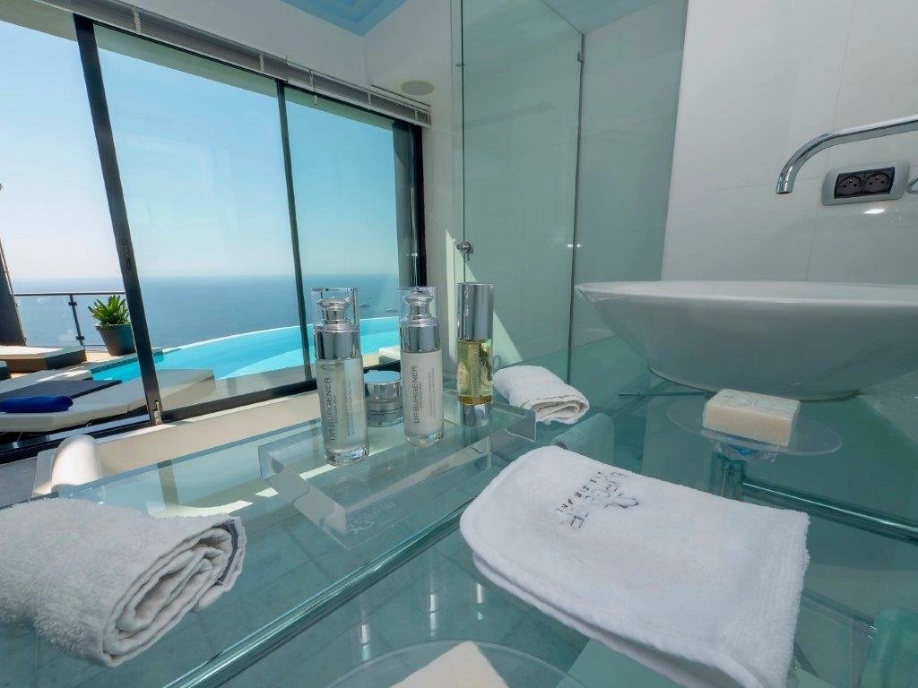 c33a8a972e7722e0574cb2ed981187c0_51328678df_1024-original