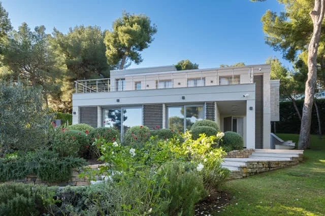 c839130305e88858fb090839300af06b_b1dff4e69a_640-original