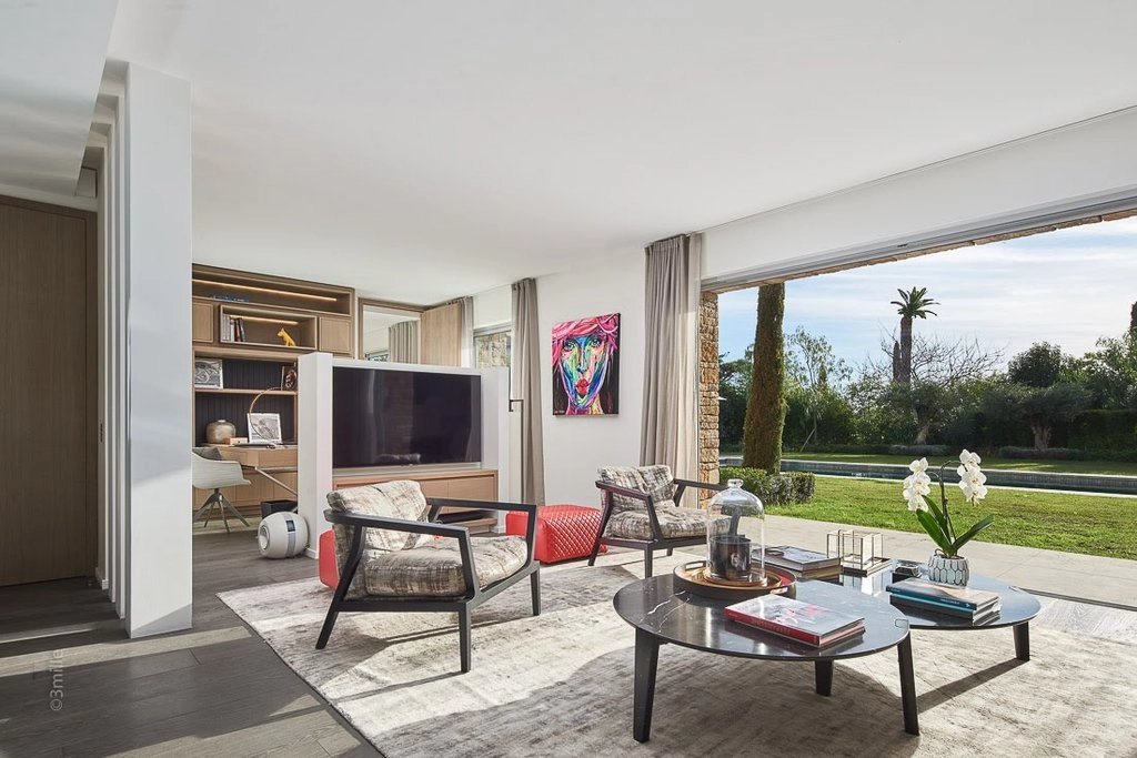 c8f9393cf3169a695c6efd4a63a4d9f0_a4ff7fdfb6_1024-original