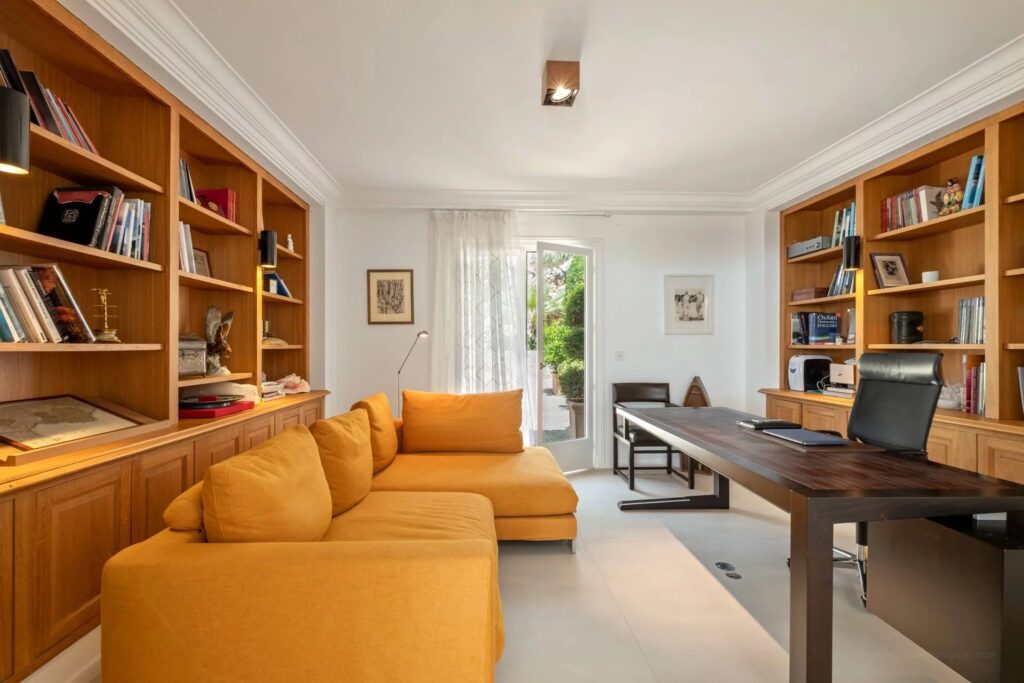 cb6cb37acdaa9ee5d0229ea96bad82bd_fa6892bb6e_1920-original-1