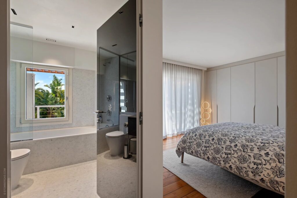 dd74e8bb2e7e43eb35807bf3a7c46b01_52151e36a0_1920-original