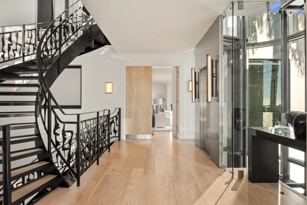 e2090510a17eb34ffdc0e598835f6db5_08ddd62b4f_1920-original