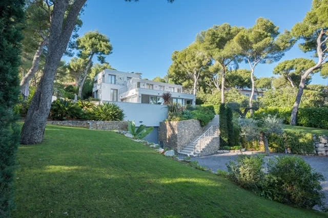 e2b59b0e3ba1983f5b78efc3155f2830_248c5fb71e_640-original