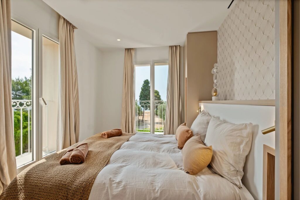 e551bd5ddf261b88c7c56408275c8267_94209ebde0_1919-original