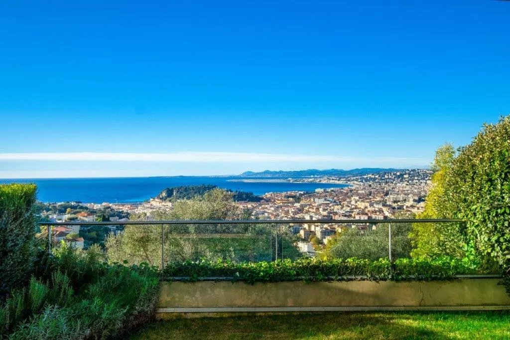 e6b6bd871c1245aa74a9fed5dc62db53_862bf31d91_1024-original