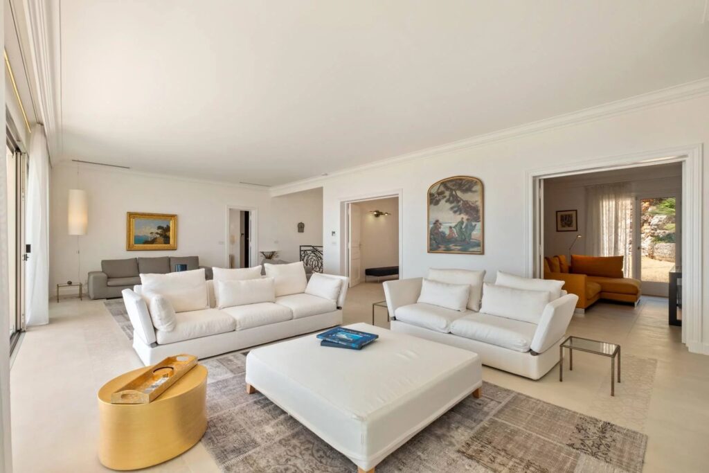 e7058d63e85688c20bf7d6f773e2ddeb_c34434381c_1920-original-1