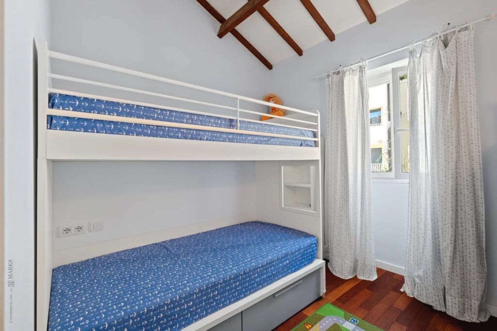 e710256bbef313a0c2dc7ab73db83119_6546343db0_1920-original