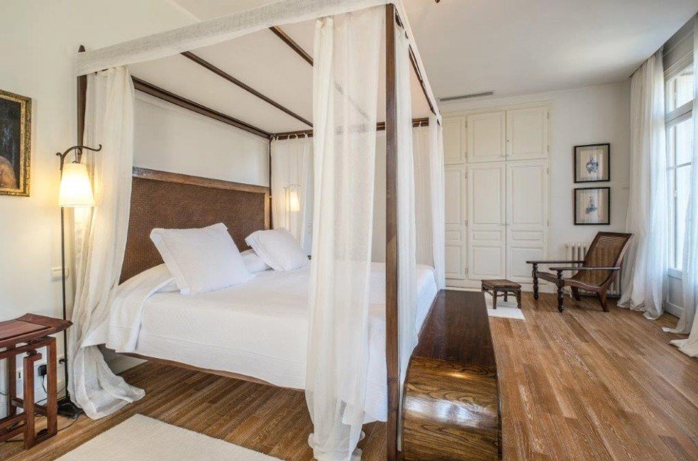 f03b98cee7b0fbebc82855250c621be6_ca9646dd8f_984-original