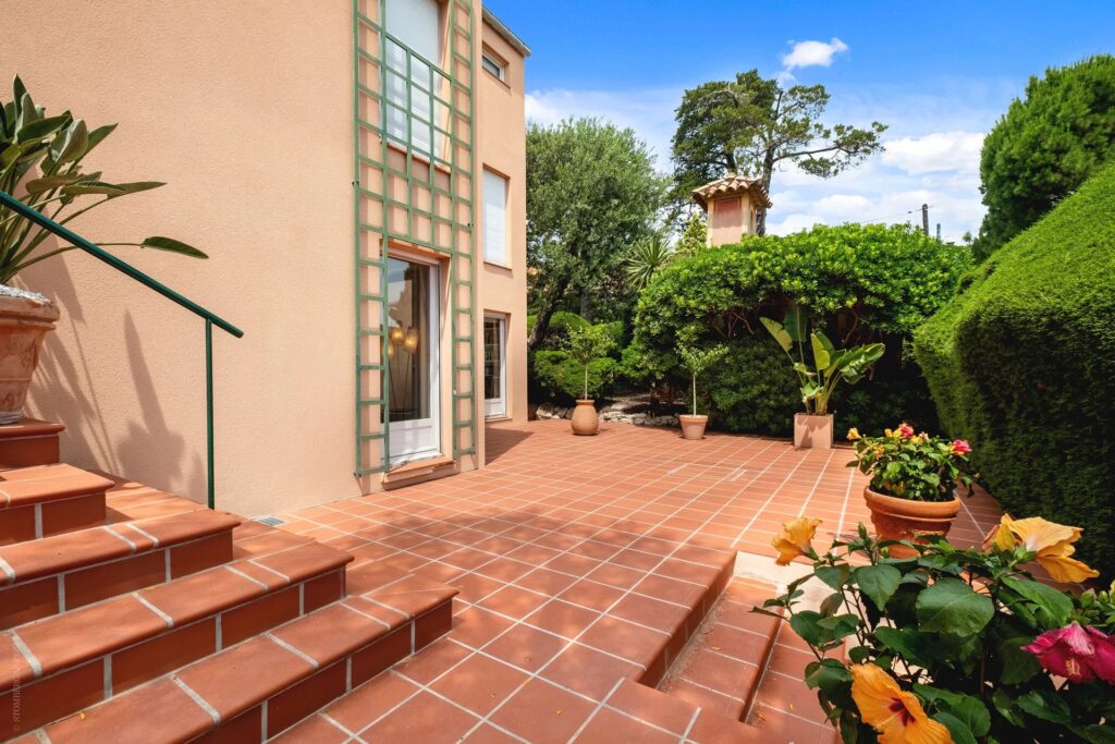 f60ac30611f74165462a46bd7c78726a_f836f8be33_1920-original