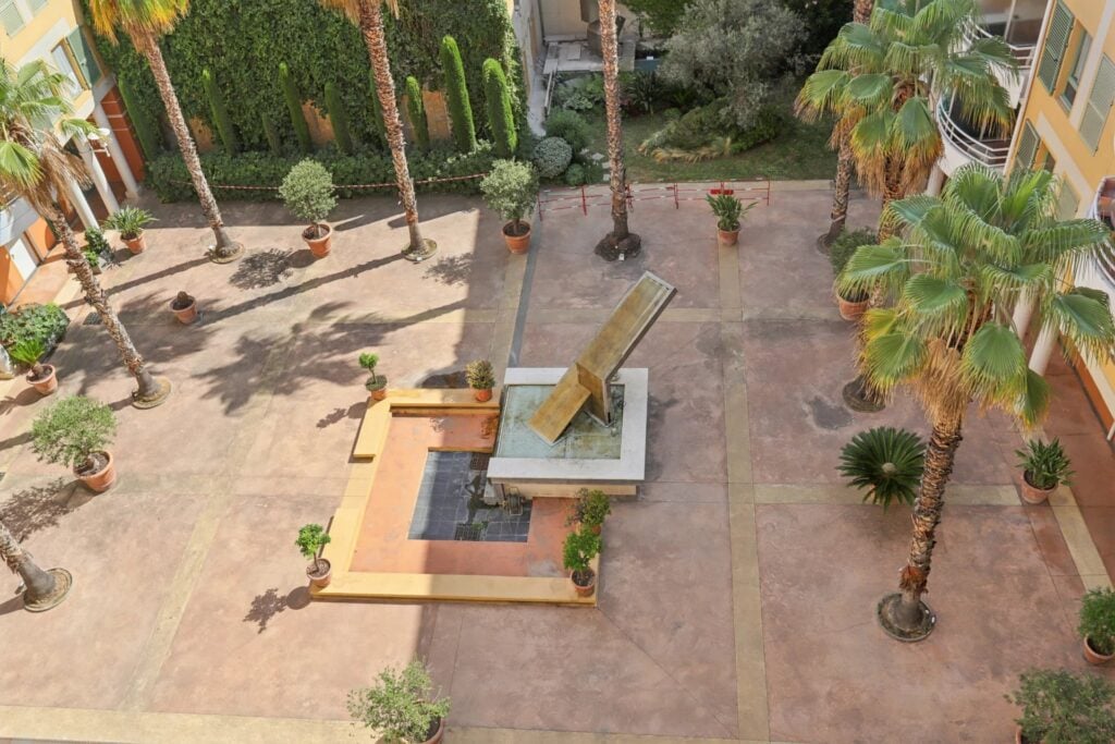 87253823 – Penthouse d’architecte de prestige au cœur du Port de Nice