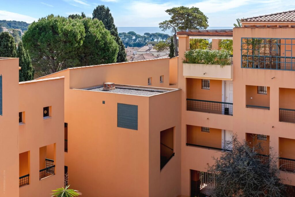 07d76058b5c8a1df73419dc7fa622bf3_18fa72d97f_1917-original-1