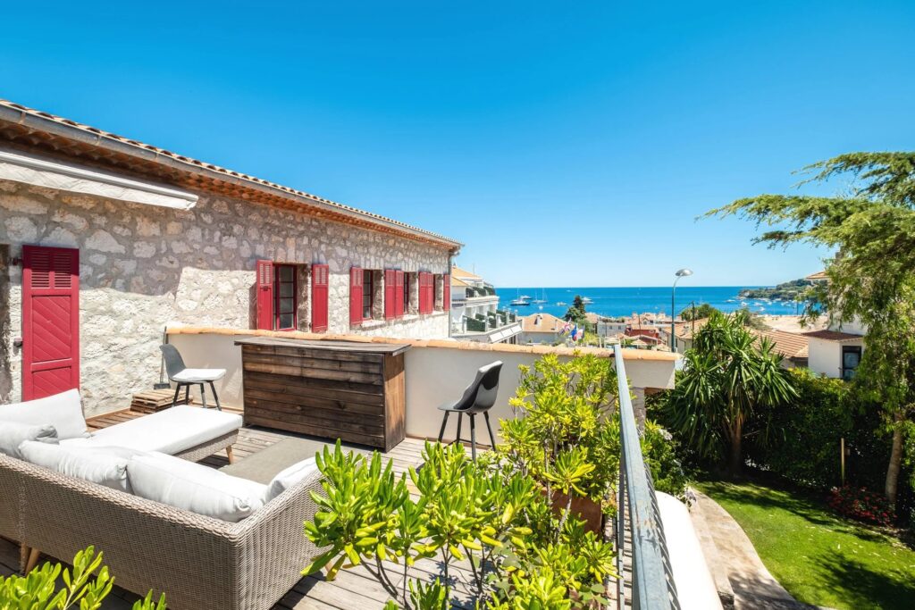 86968558 – Renovated stone villa with sea views in Saint-Jean