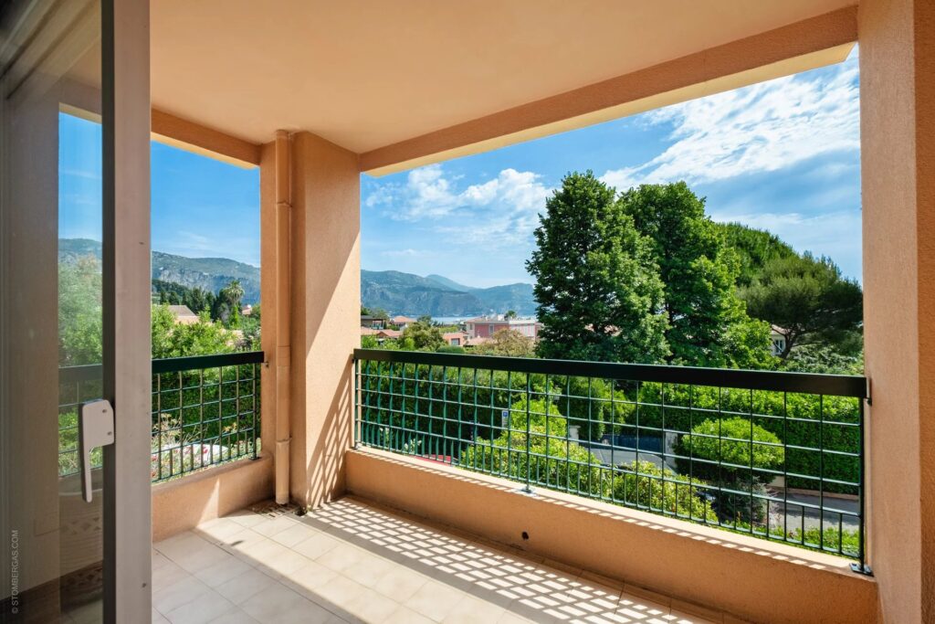 86054322 – Three-bedroom apartment with terraces and sea views